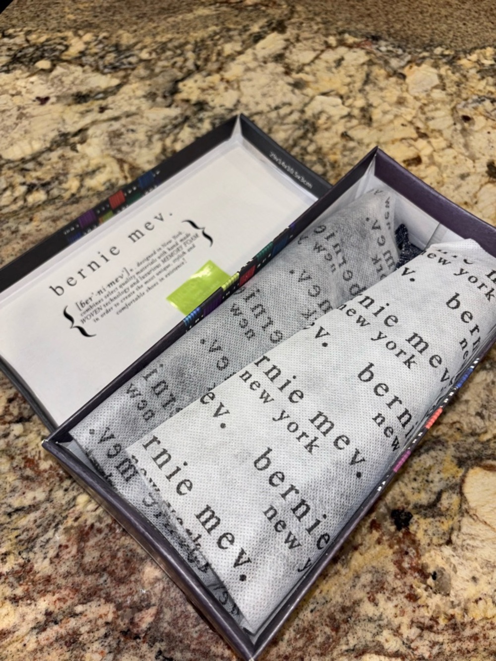 Bernie Mev Safira Flats NIB - Picture 9 of 11